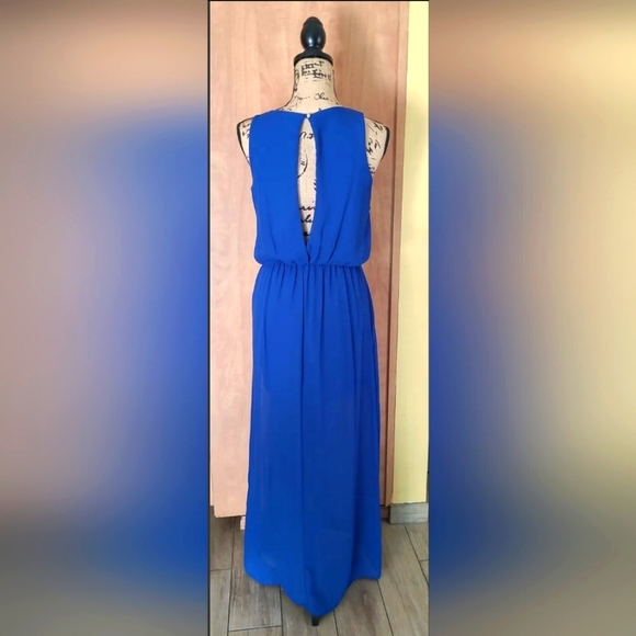 Malloy Women Blue sheer maxi Dress size small (s) one button closure - Picture 3 of 9